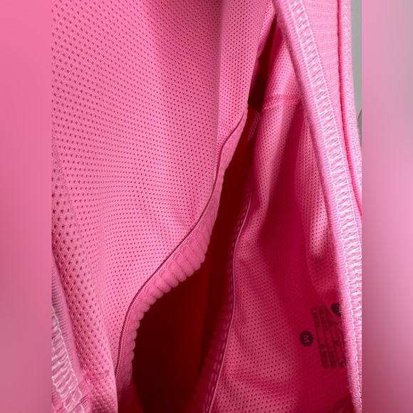 Like new* NIKE DRI-FIT sports athletic tank top. Shelf bra inside. Medium. - Picture 5 of 5